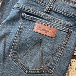 Wrangler Classic Blue Jeans RELAXED BOOT 36 x 34